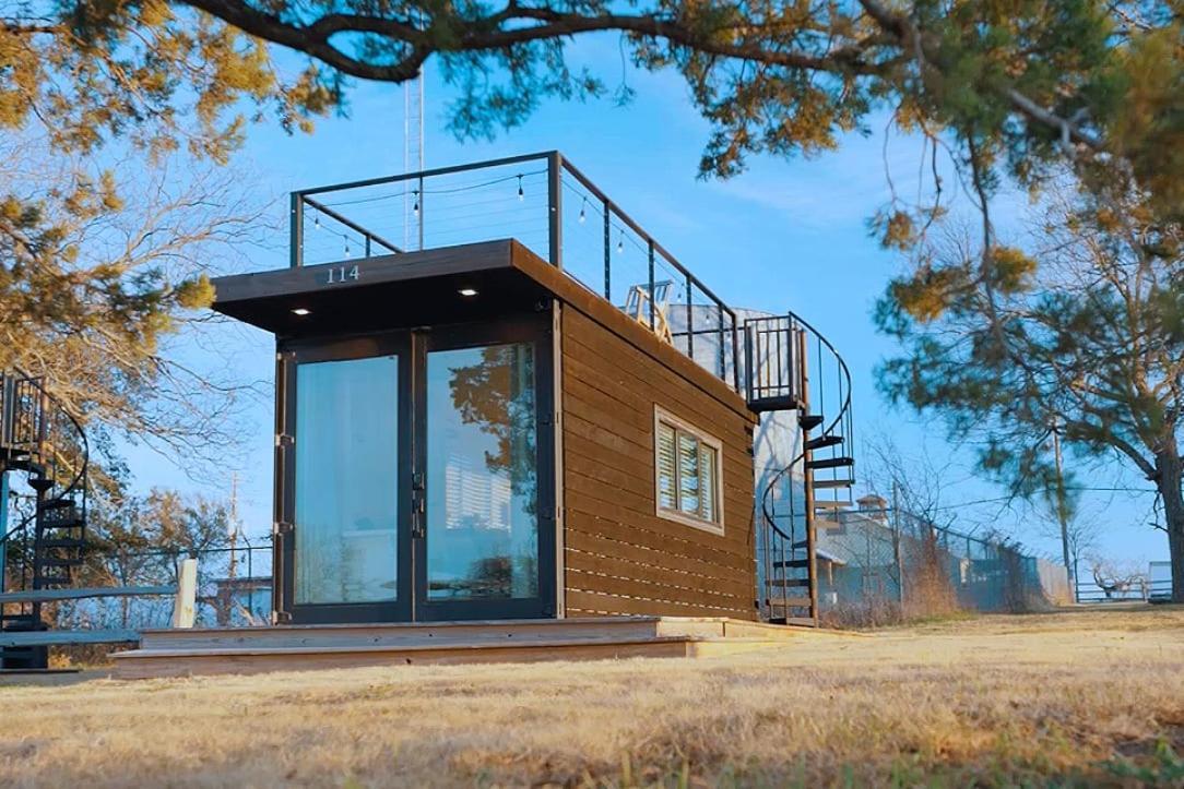 The Bluebonnet-Tiny Container Home Country Setting 12 Min To Downtown Bellmead Luaran gambar